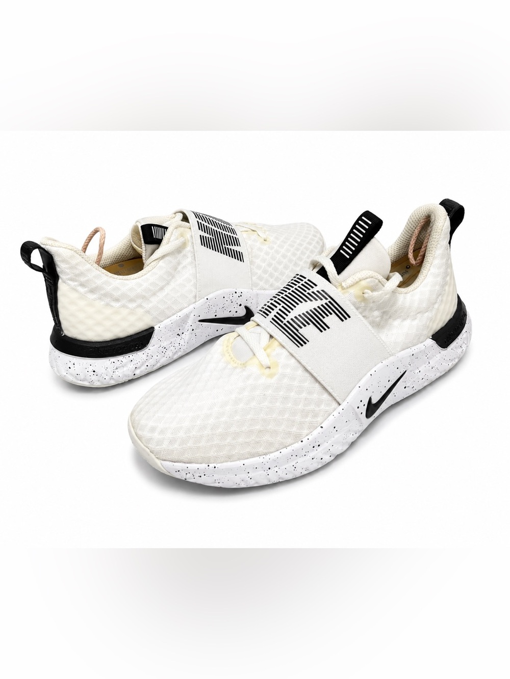 Nike Renew In-Season TR 9 Women’s Size 7 White Black Training Shoes AR4543-100
